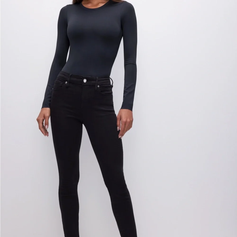 Good‎ American Good Legs black high waist skinny jeans. Women size 00/24